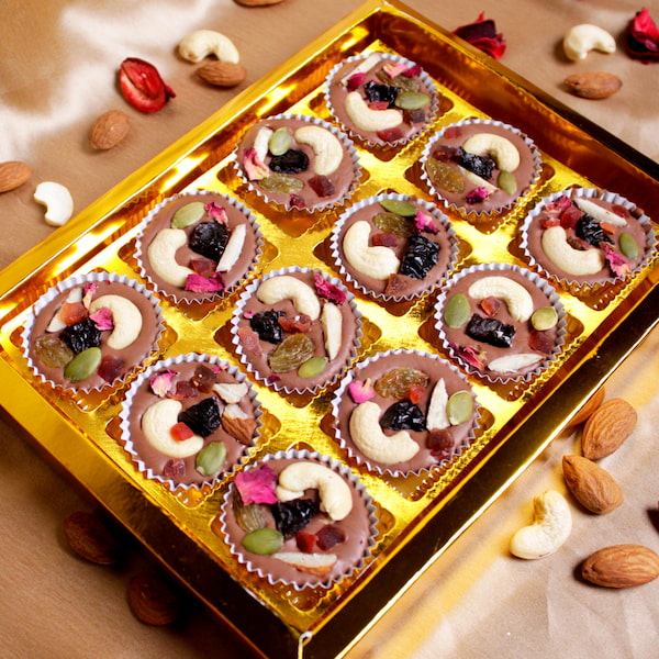 Milk Fruit & Nut Chocolate Cup